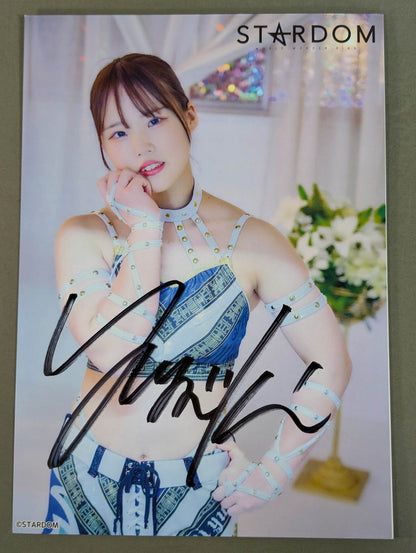 Yumizuki hand signed autograph  stardom Pro-Photo (A-5)