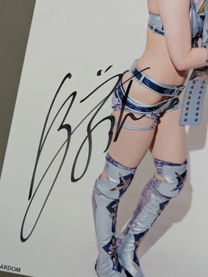 Saori Anou  hand signed autograph  Starda Pro-Photo (C-9)
