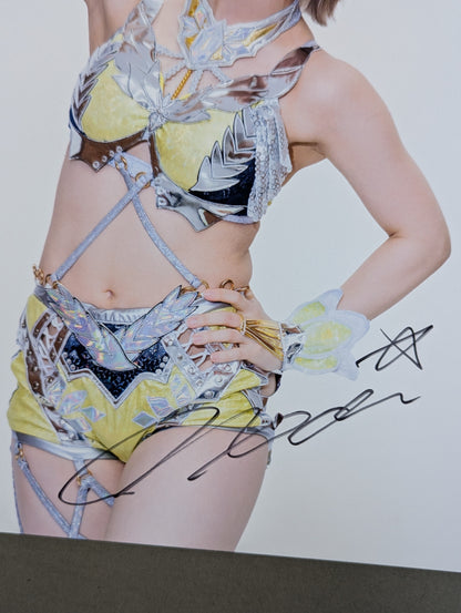 NATSUPOI  hand signed autograph  Starda Pro-Photo  (O-5)