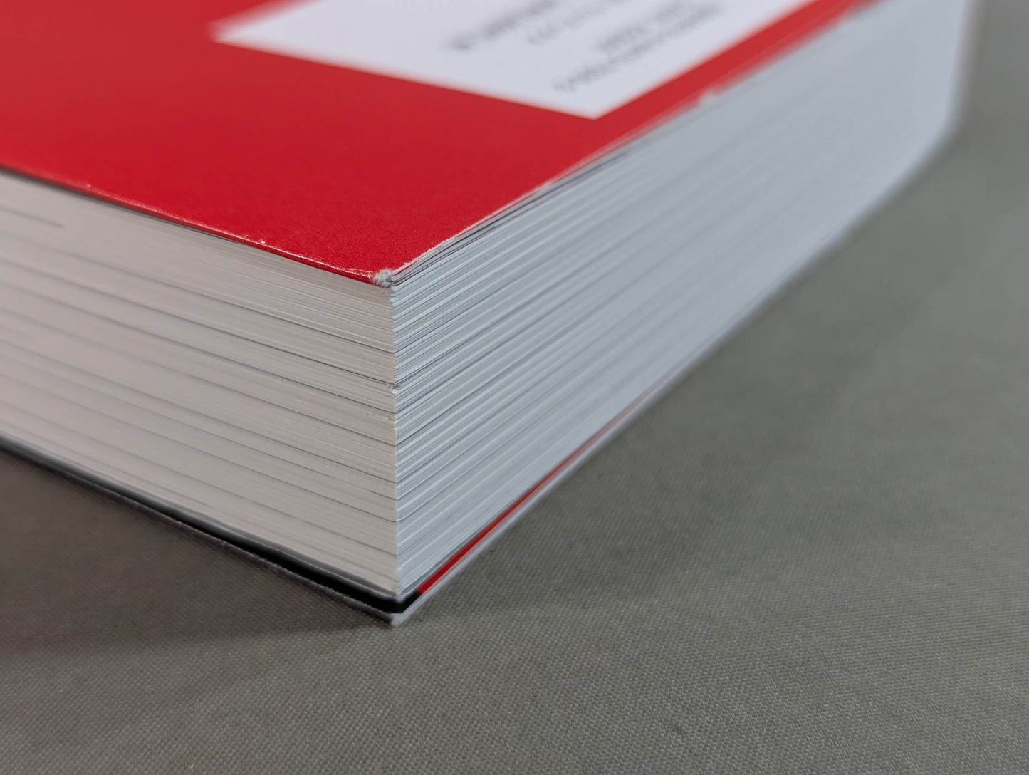 【hand signed autograph】 Yumiko Hotta's debut 40th anniversary autobiography Unfinished big