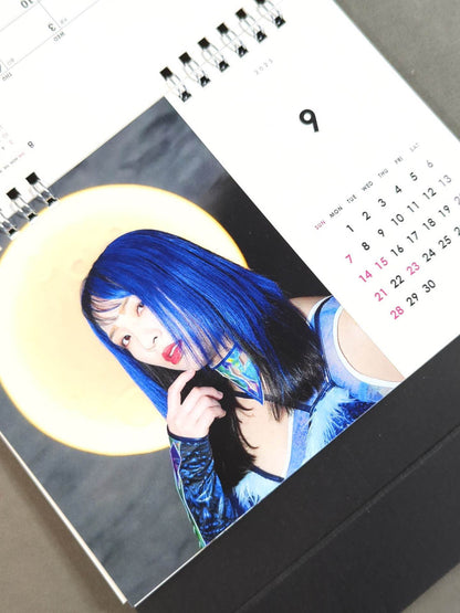 【直筆サイン入り】世羅りさ 2025年 卓上カレンダー