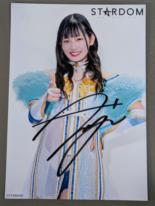 Miyu Amasaki  hand signed autograph  Starda Pro-Photo (I-7)