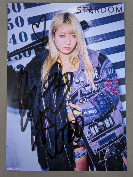Momo Watanabe  hand signed autograph  Starda Pro-Photo (J-9)
