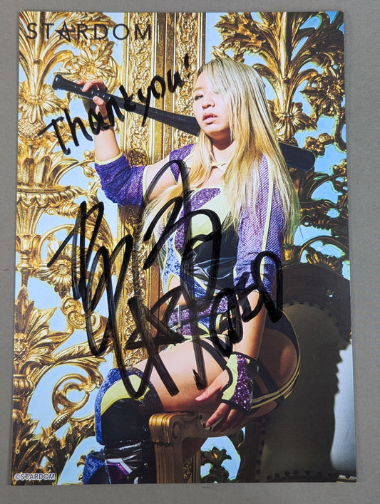 Momo Watanabe  hand signed autograph  Starda Pro-Photo  (K-2)