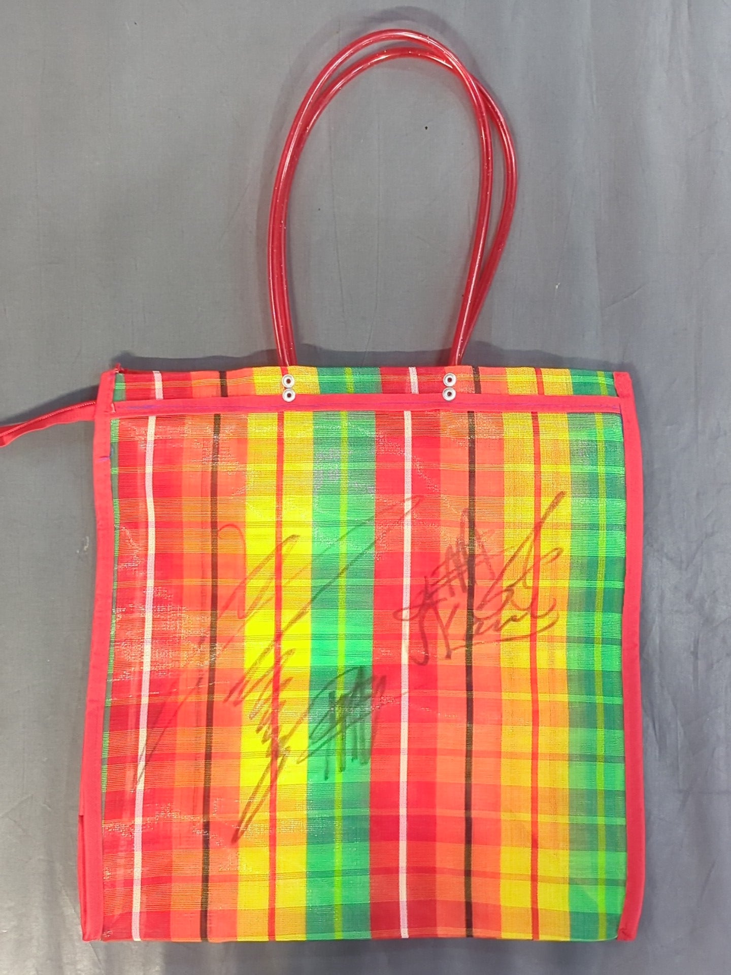 [2 fighters hand signed autograph Maskman Illustration Bag