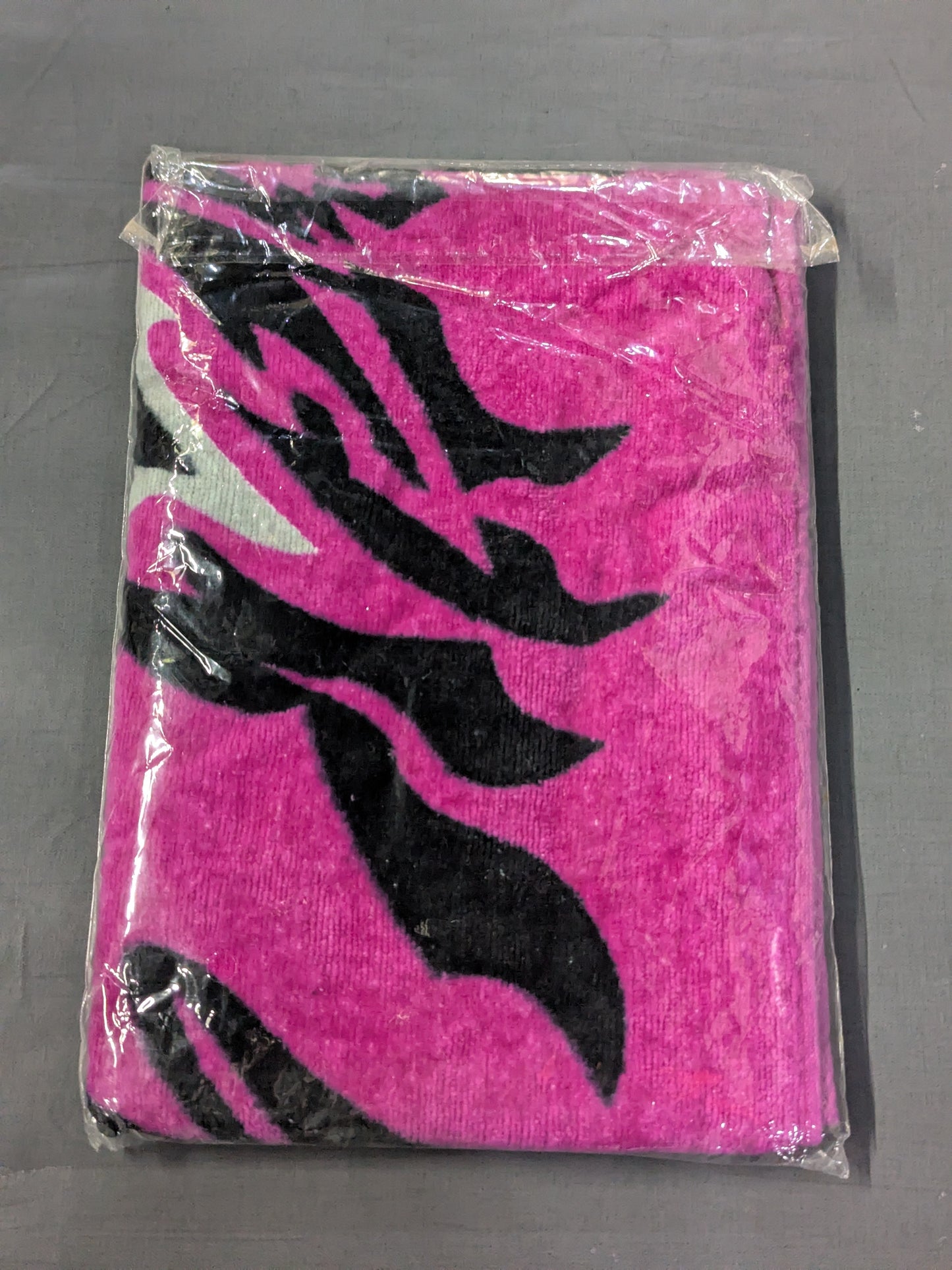 ツバサ マスクデザイン スポーツタオル