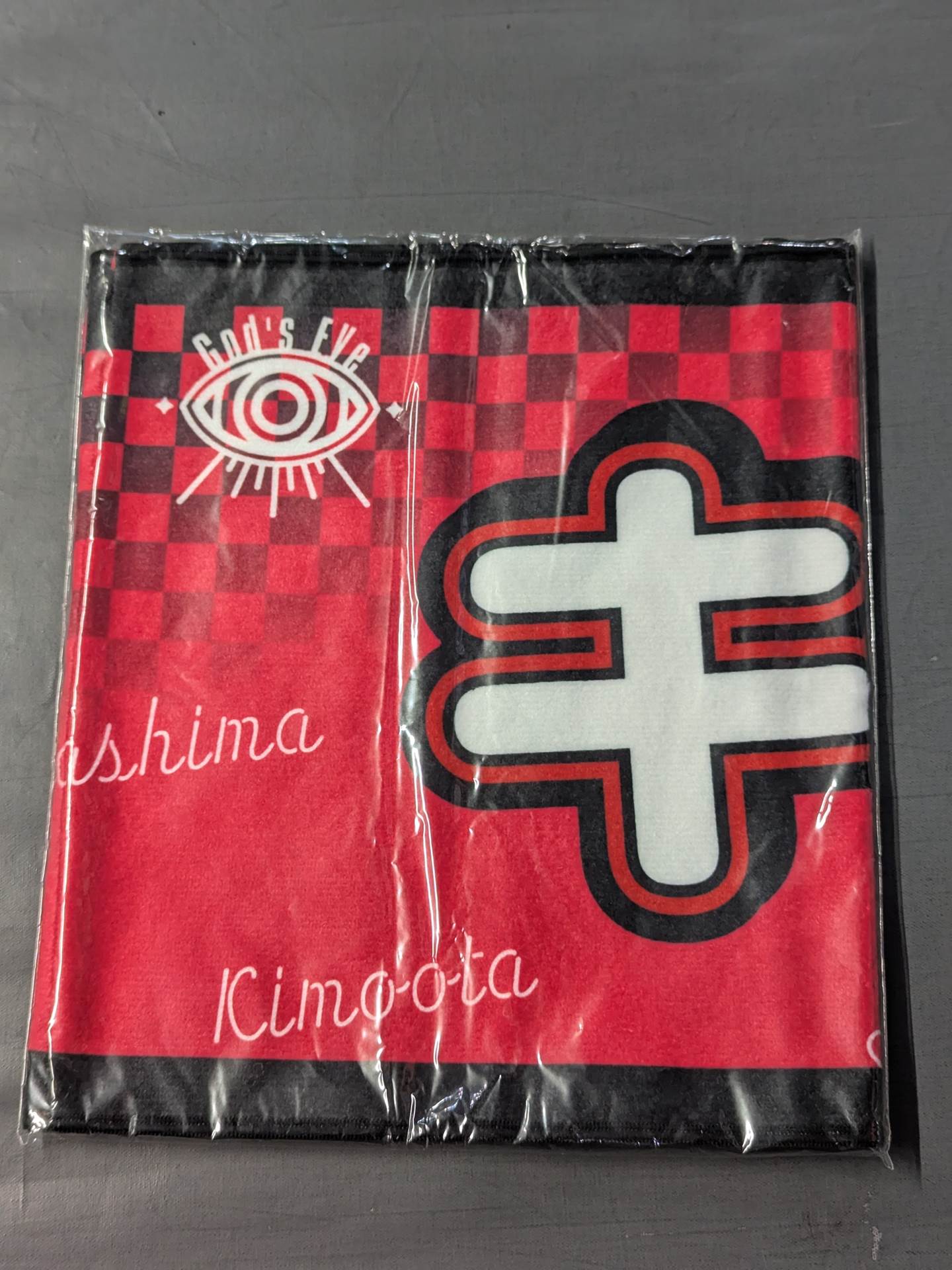 Saki Kashima  "Kimo Ota" support towel