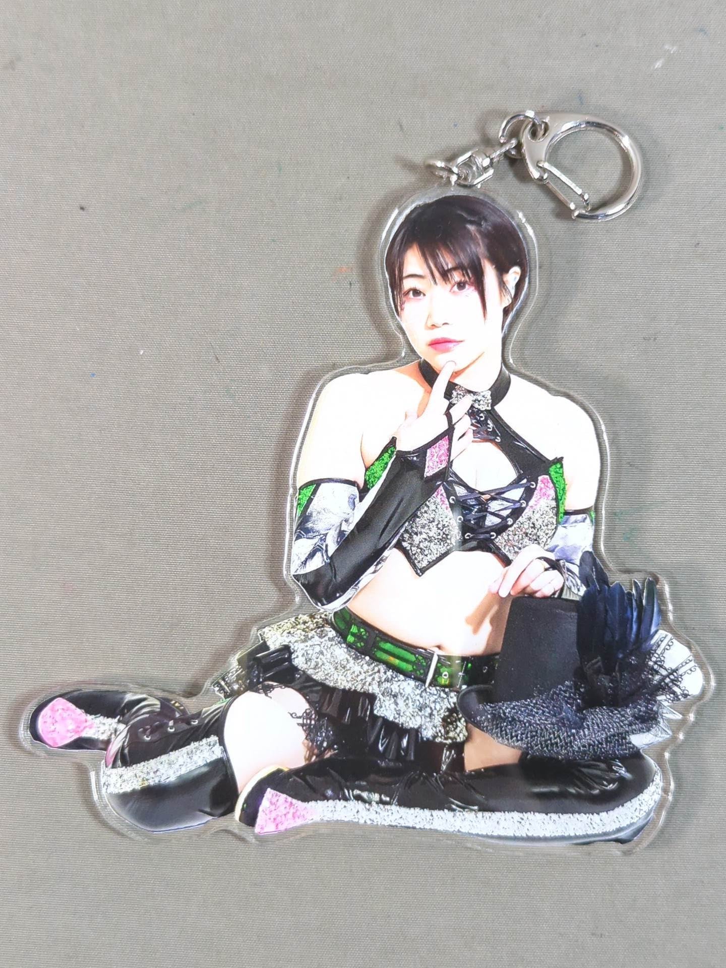 本間多恵 BIGアクリルキーホルダー