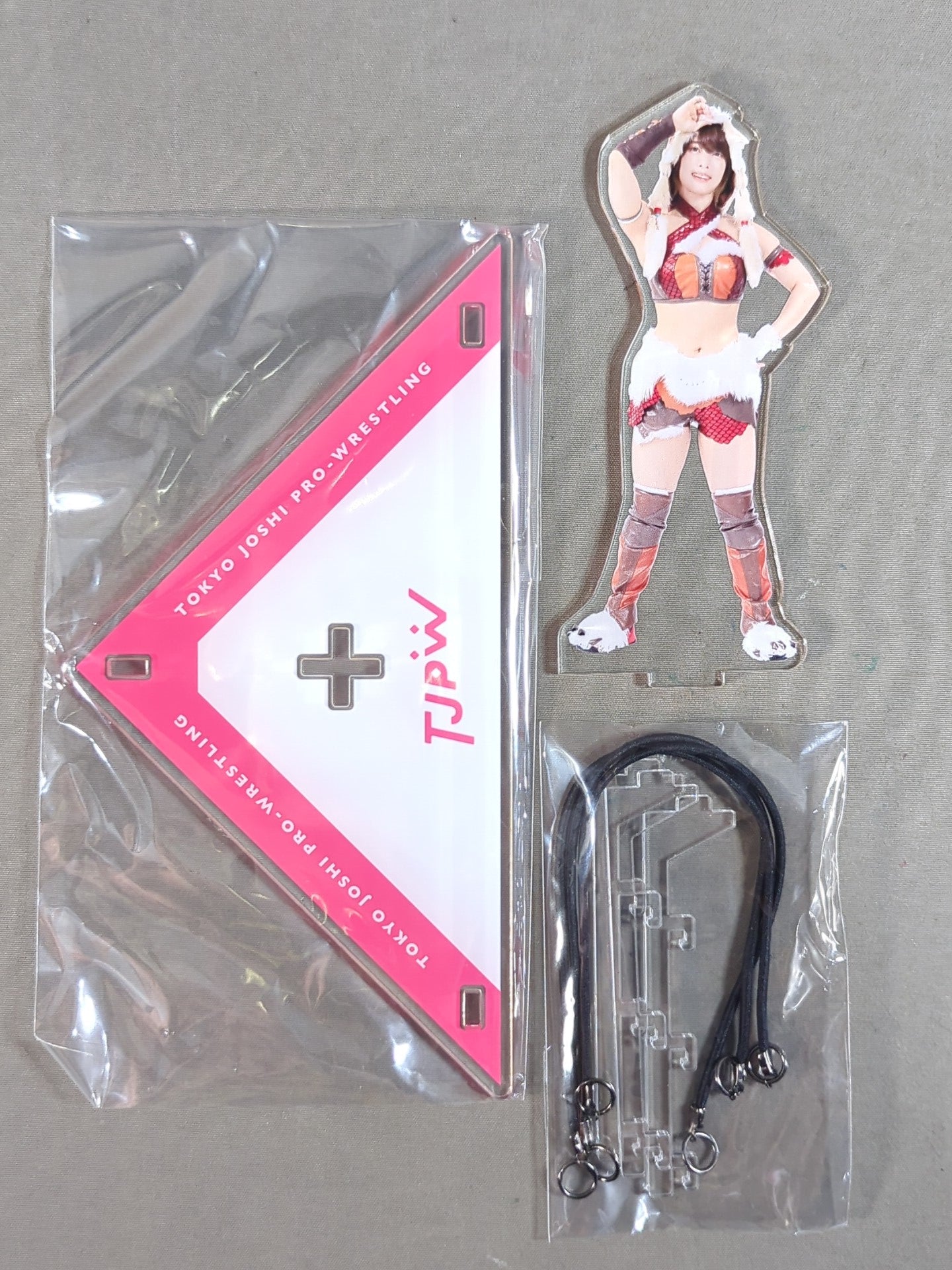 中島翔子 東京女子プロレス リング付きアクリルスタンド