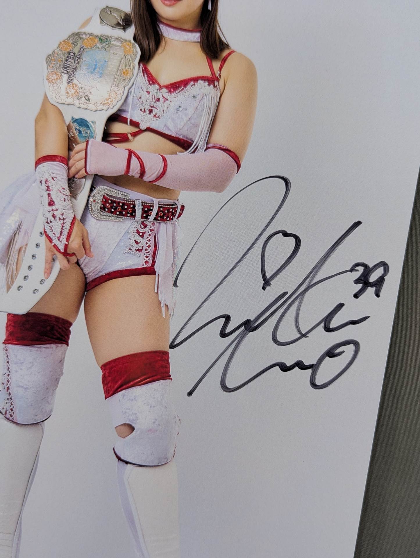 青野未来 直筆サイン入り ポートレート(D-4)