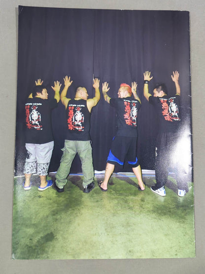 【FUJITA hand signed autograph 】Tokyo Gurentai / TOKYO DREAM 2013 OFFICIAL GUIDE BOOK