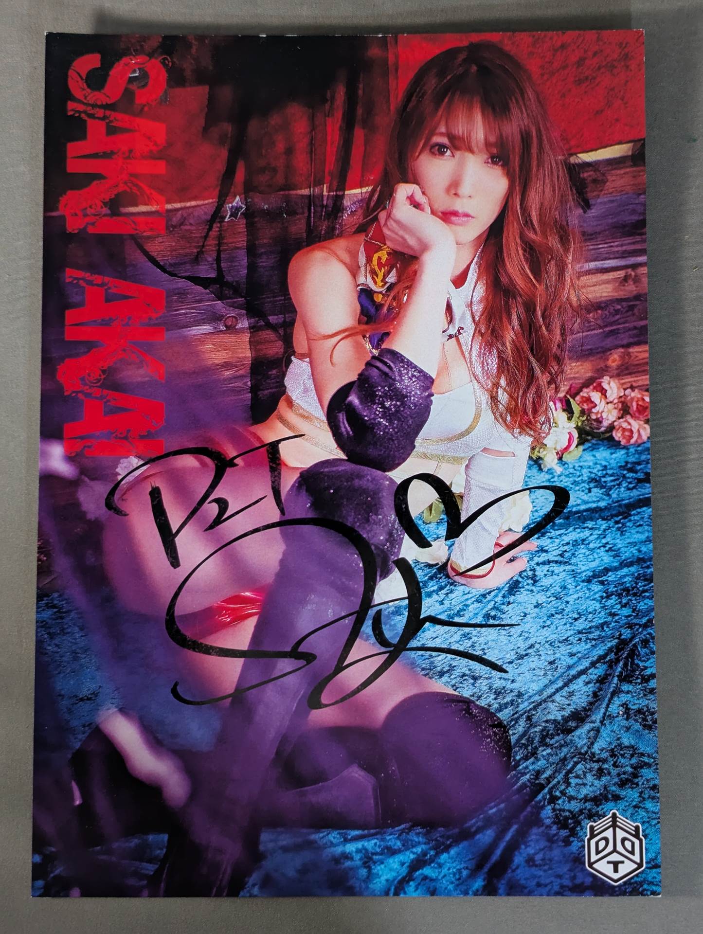 赤井沙希 直筆サイン入り ポートレート(A-6)