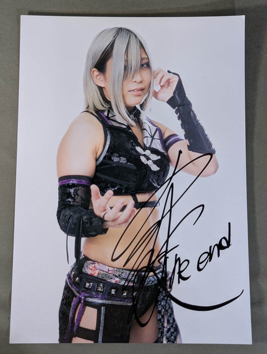 小波 直筆サイン入り スターダム ポートレート(F-7)