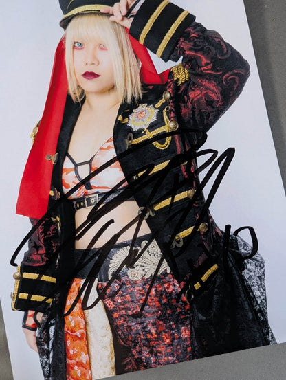 刀羅ナツコ 直筆サイン入り スターダムポートレート(B-3)