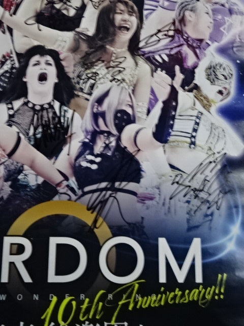 [15 fighters hand signed autograph STARDOM "Stardom 10th Anniversary"
