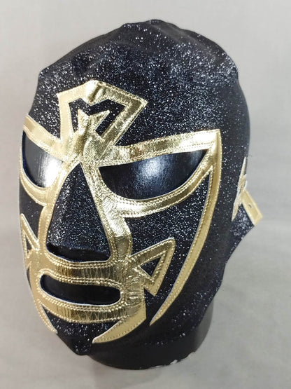 Mil Mascaras 