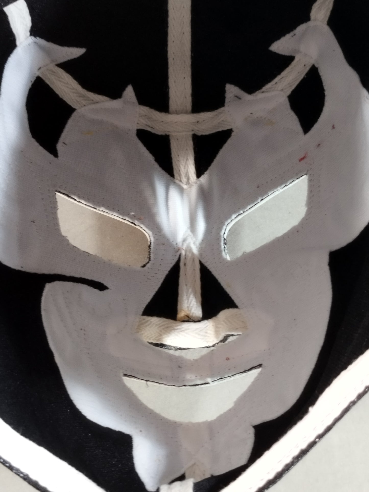 ドス・カラス・ジュニア