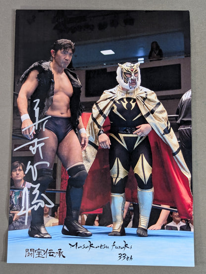[Masakatsu Funaki  hand signed autograph ] The first Tiger Mask &Masakatsu Funaki  Pro-Photo ( A-1)