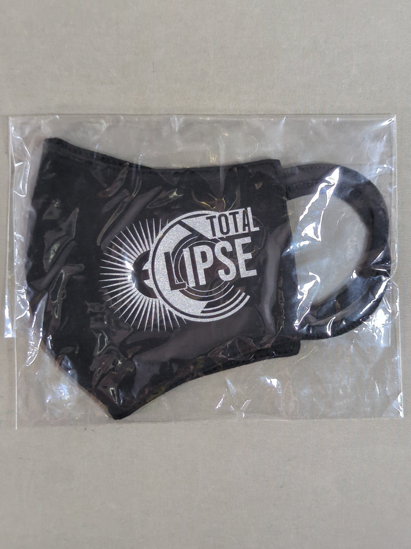 全日本プロレス「TOTAL ECLIPSE」ファッションマスク