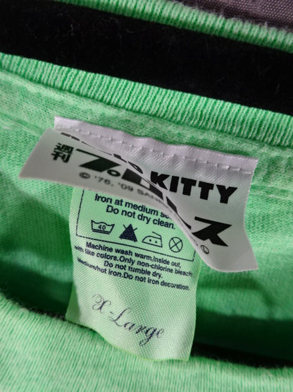 Weekly Pro Wrestling  25th Anniversary× HELLO KITTY Collaboration T-Shirt