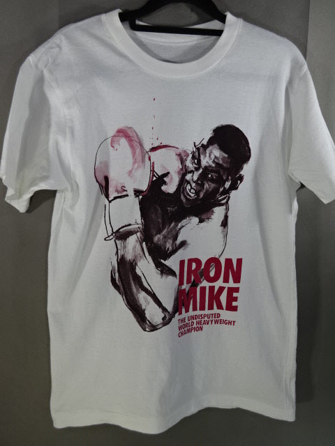 Mike Tyson "THE UNDISPUTED WORLD HEAVYWEIGHT CHAMPION" T-shirt
