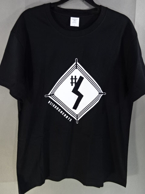 #STRONGHEARTS Tシャツ①(ブラック)