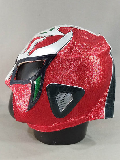 獣神サンダーライガー