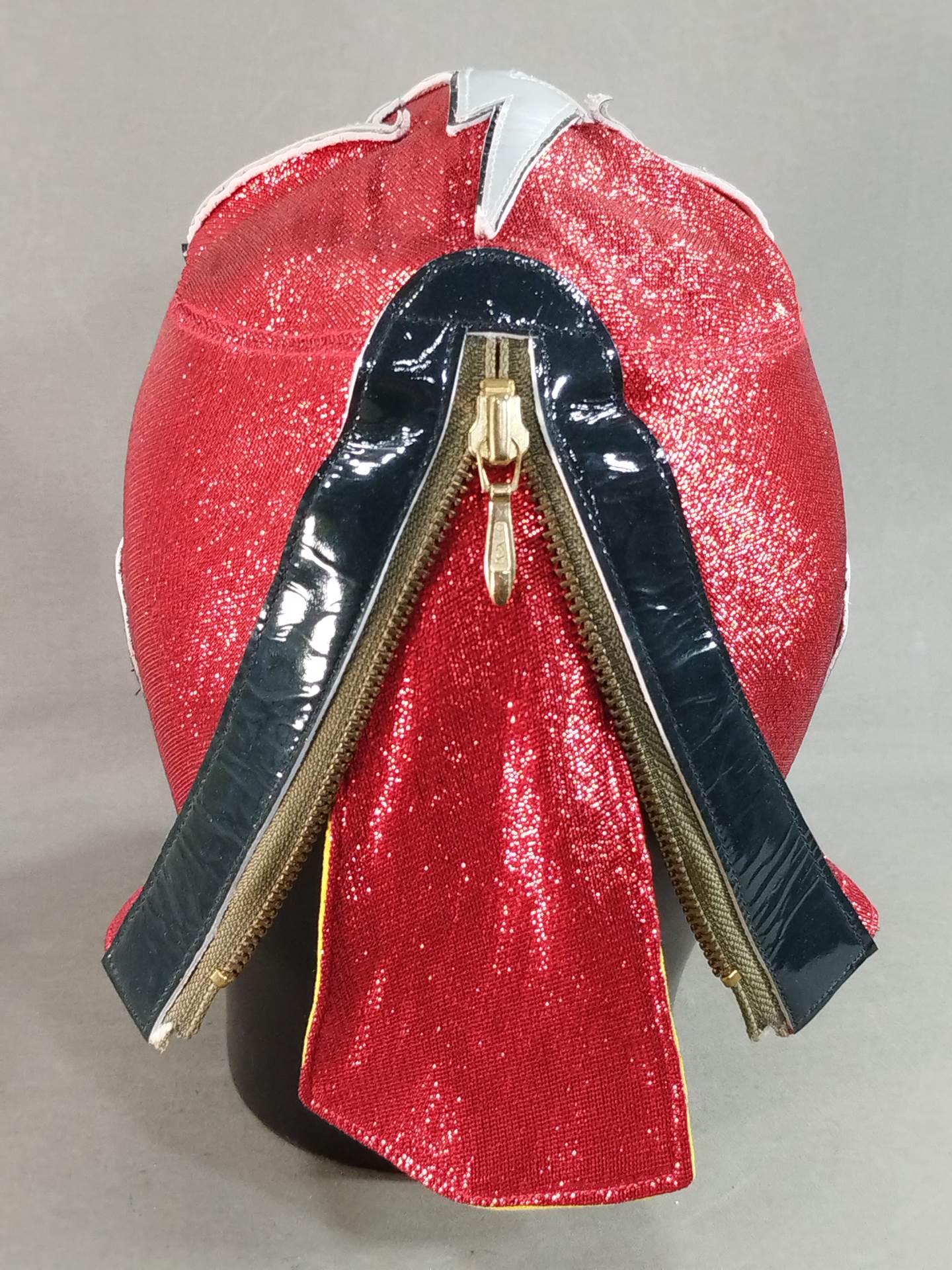 獣神サンダーライガー