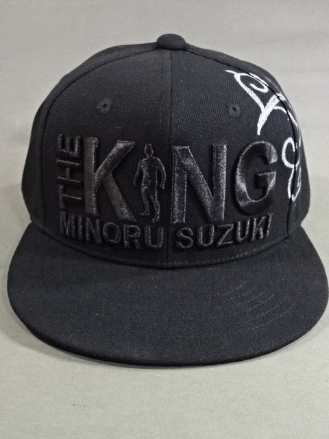EVOLGEAR IFBBプロ 直筆サイン入りキャップ ブラック 直筆サイン入り】鈴木みのる「The KING」キャップ①(ブラック×ブラック