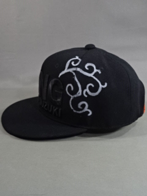 直筆サイン入り】鈴木みのる「The KING」キャップ①(ブラック×ブラック