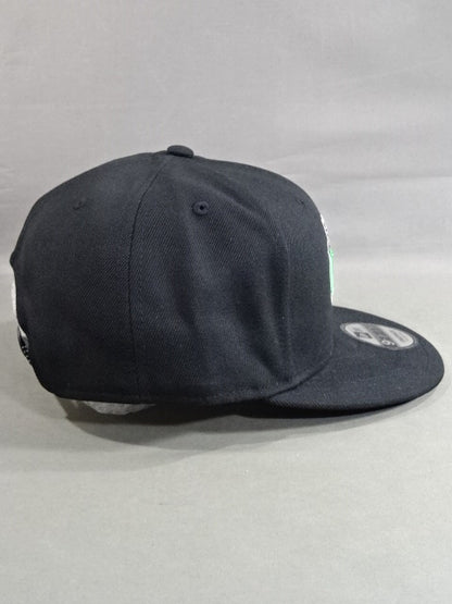 NOAH×NEW ERAコラボ立体刺繍 ロゴキャップ