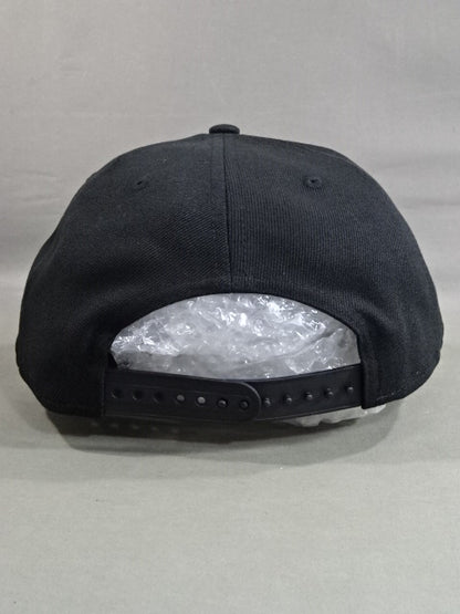 NOAH×NEW ERAコラボ立体刺繍 ロゴキャップ