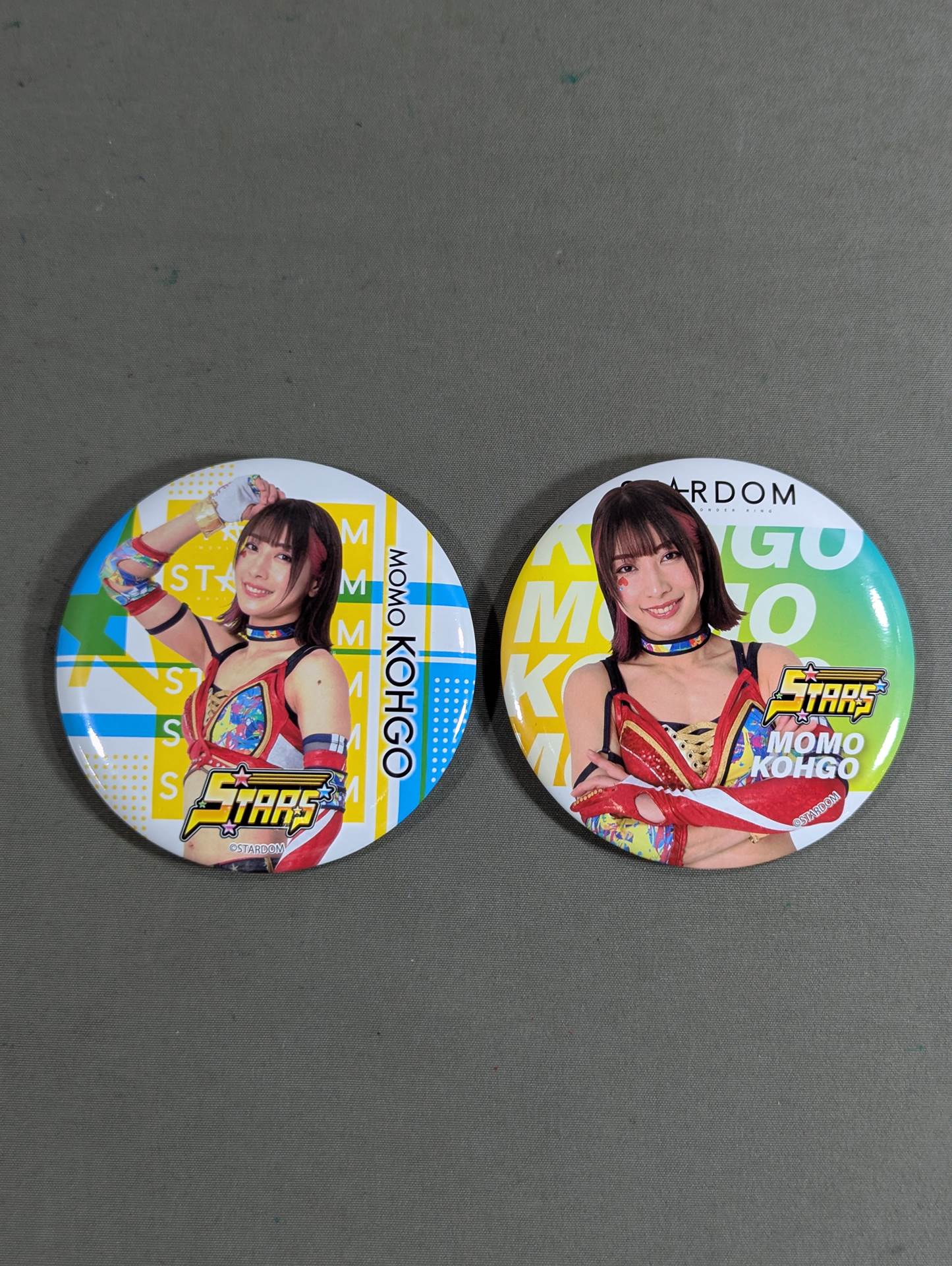 ★ Peach Star★ Momo Kohgo  PinBack button Sets(2)