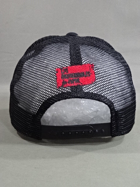 L・I・J メッシュキャップ③(L・I・J ロゴ / ブラック×レッド)