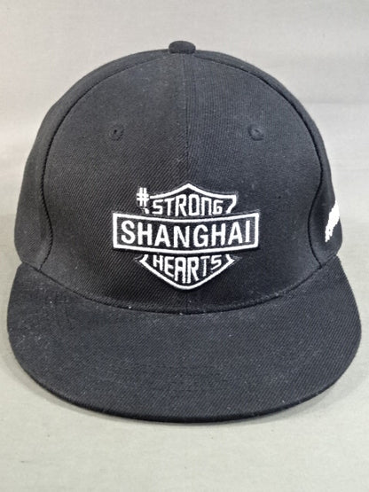 【2選手直筆サイン入り】#STRONGHEARTS キャップ①(ブラック)