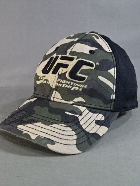 UFC ロゴキャップ②(カモフラ)