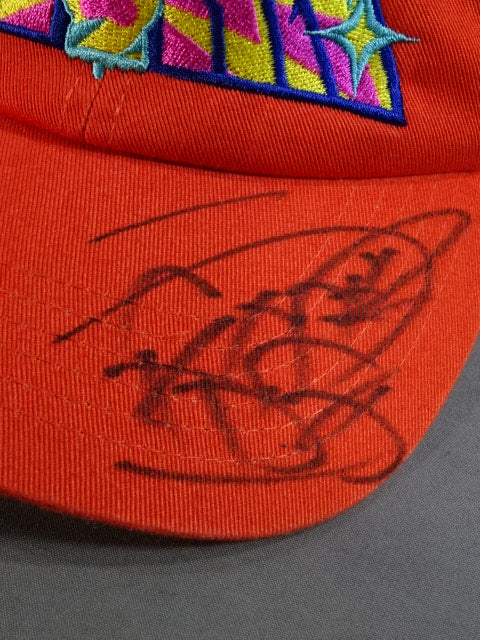 【直筆サイン入り】ウナギ・サヤカ「ぎゃん」 キャップ①(オレンジ)