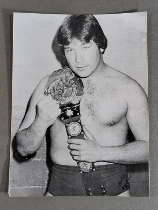 テッド・デビアス 白黒写真①