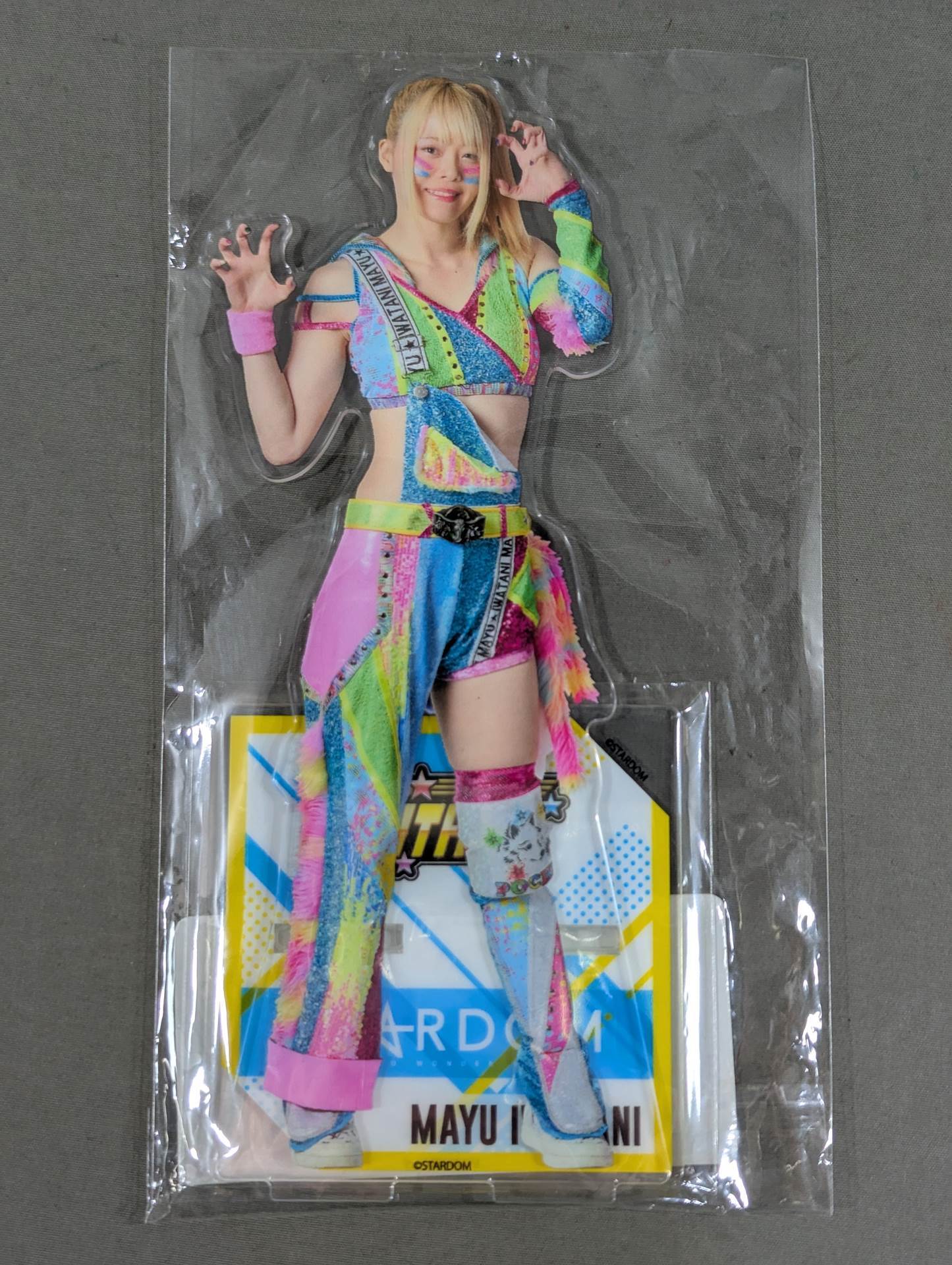 ★ Prize ★ per Mayu Iwatani BIG Acrylic Stand