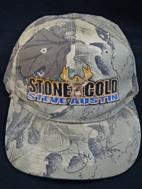 ★直筆サイン入り!!★ ストーンコールド・スティーブ・オースチン キャップ①(2000(WWF) / カモフラ)