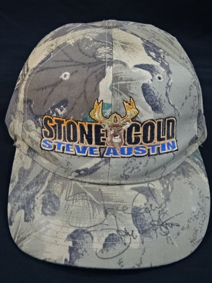 ★直筆サイン入り!!★ ストーンコールド・スティーブ・オースチン キャップ①(2000(WWF) / カモフラ)