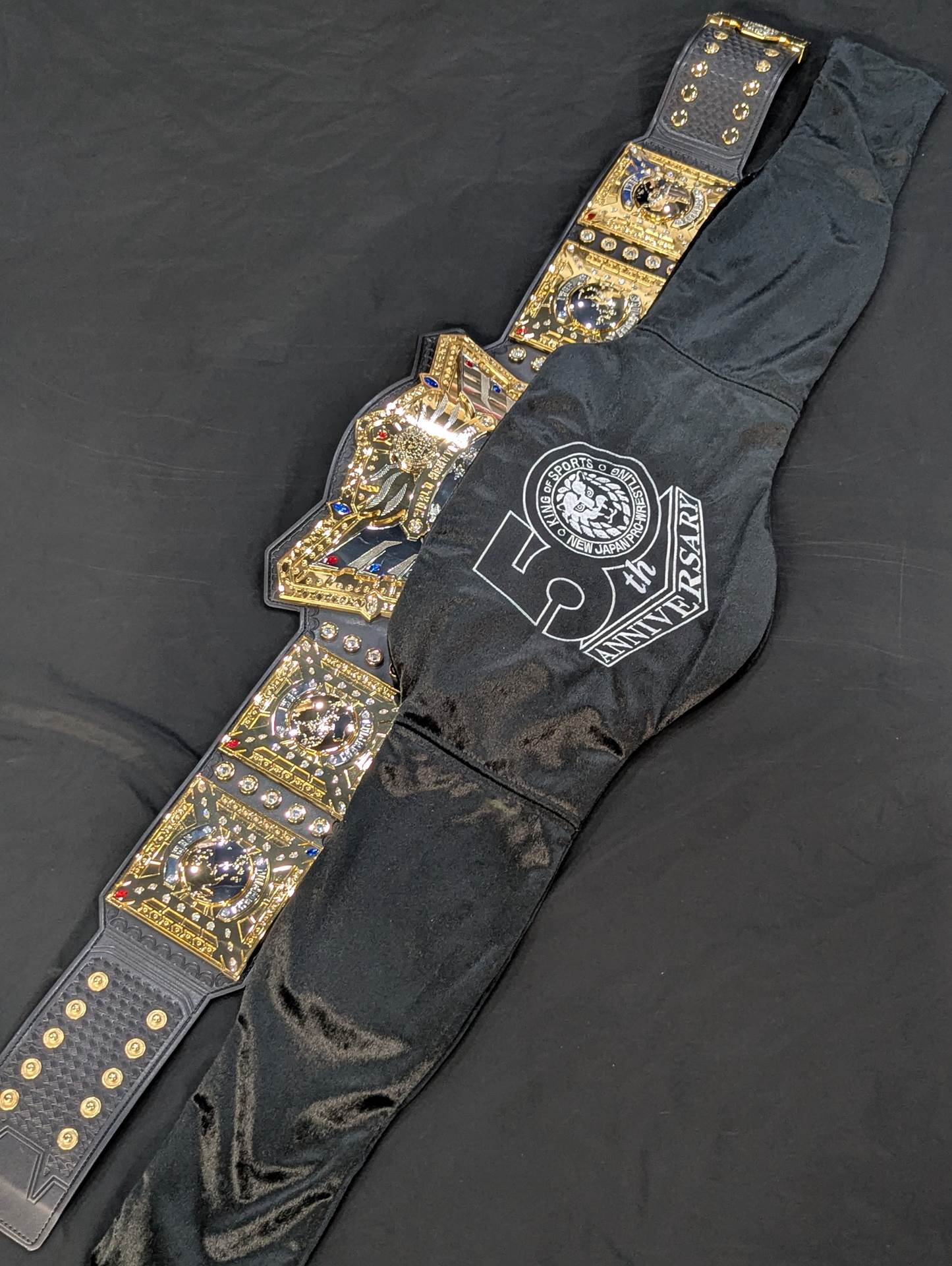 IWGP World Heavy Weight Championship Belt