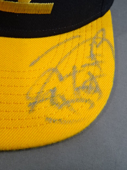 ウナギ・サヤカ 査定キャップ①(デンジャラスver. / ブラック×オレンジ)