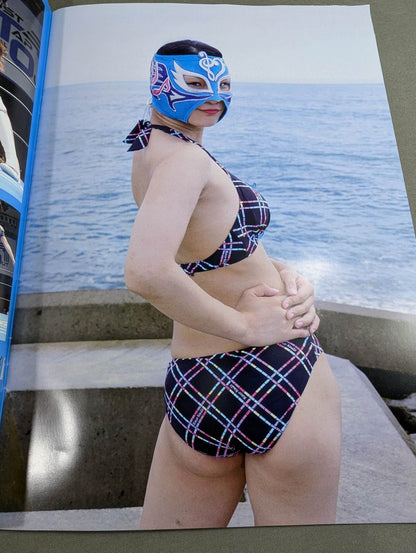 【hand signed autograph】 rhythm Official Photo Book