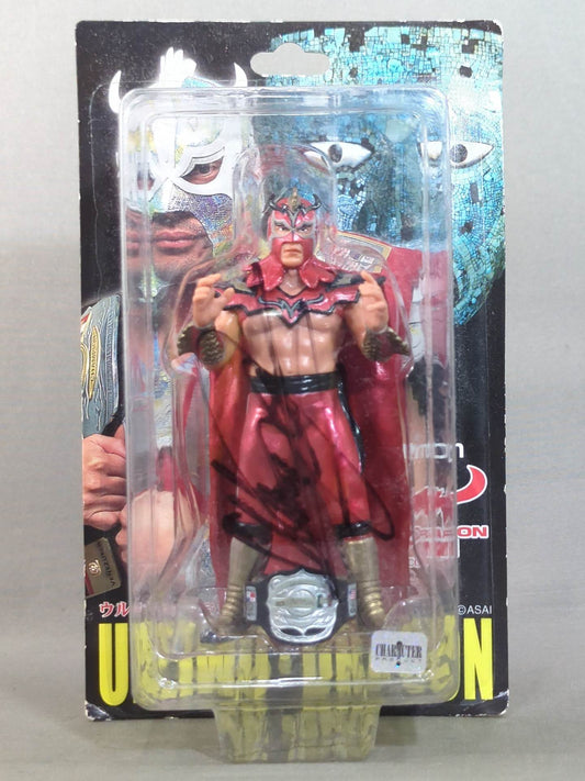 【hand signed autograph】 Ultimo Dragon (Red & Gold, UWA Belt)