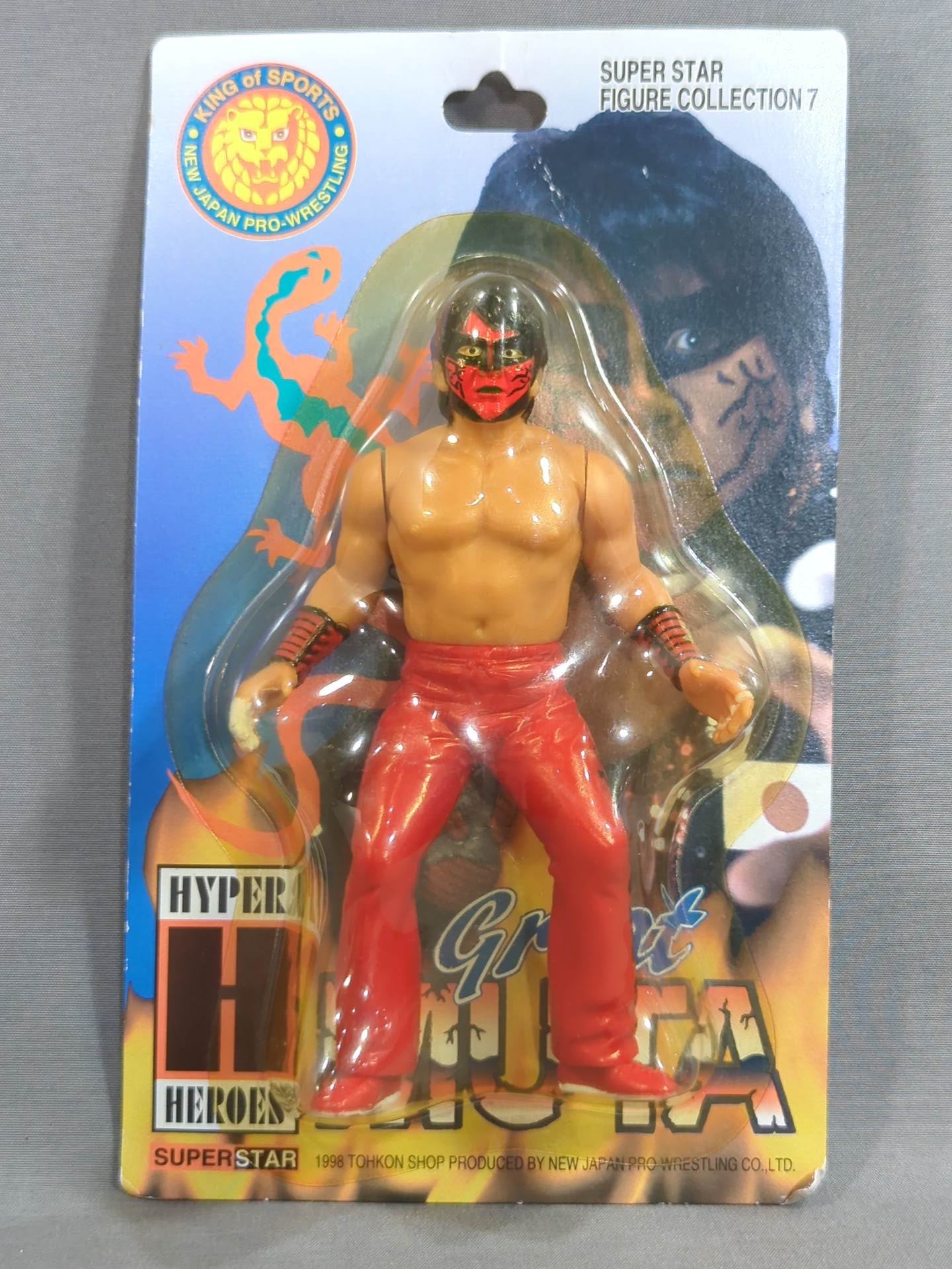 Great  Muta (red paint)