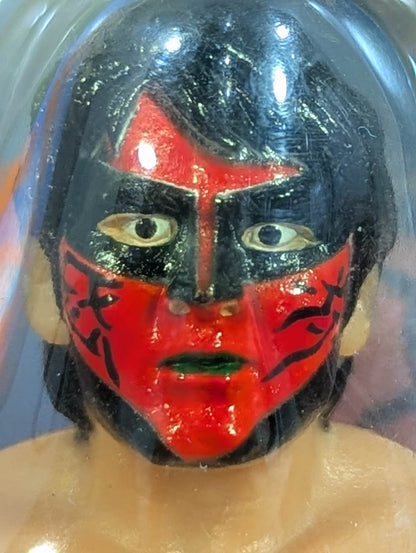 Great  Muta (red paint)
