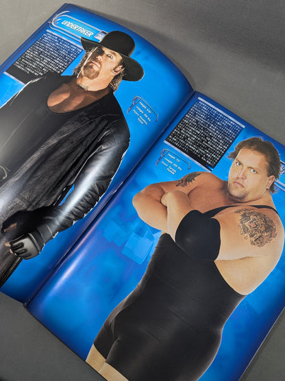 RAW＆SMACKDOWN OFFICIAL SOUVENIR PROGRAM 2005 (A)