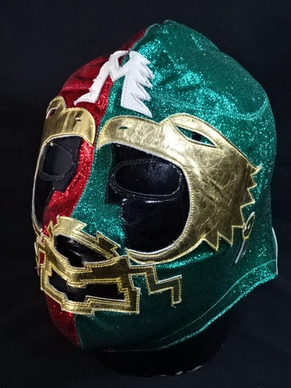 Mil Mascaras 