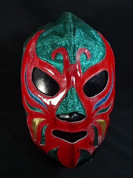 Mil Mascaras 